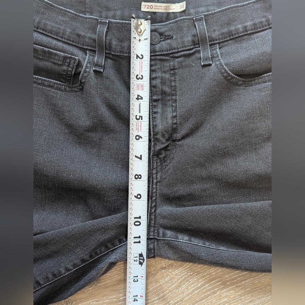 Levi's 720 High-Rise Super Skinny Jeans Black Women's 31 - Picture 7 of 12